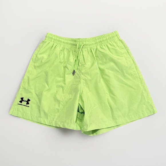 Under Armour Shorts Mens Medium Essential Volley Shorts Green 1377191 304 - Picture 1 of 8